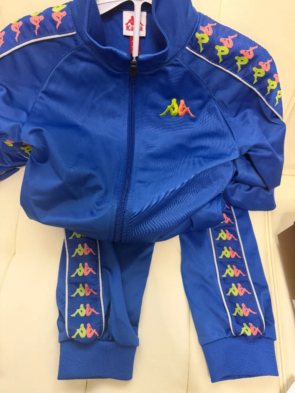 Kappa 2 pice boys pants/jacket track suit size 8y
